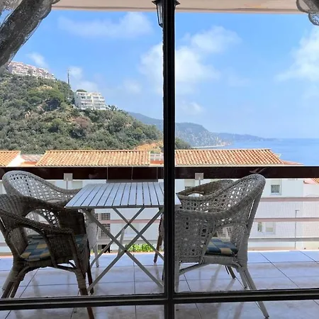 Apartment Ma Terrasse Avec Vue Sur La Tossa de Mar